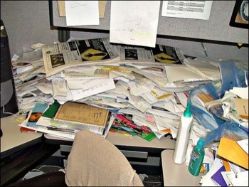 messyoffice02 48364